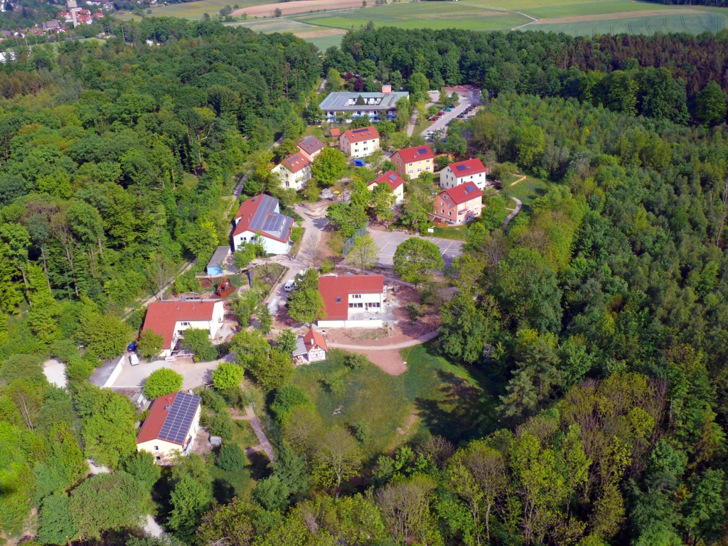  Luftbild vom Albert-Schweitzer-Kinderdorf 